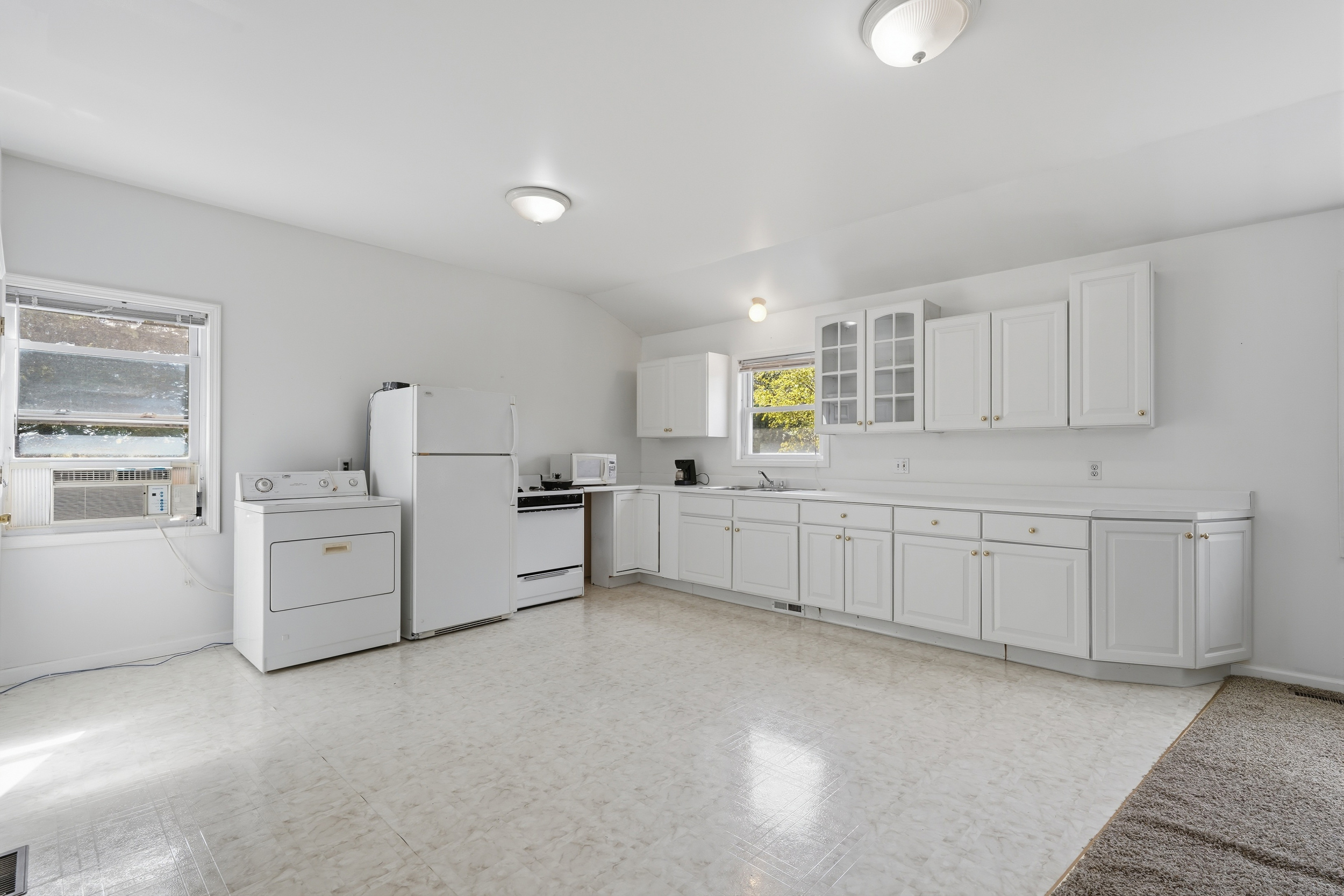 Guest apartment kitchen